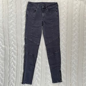 👖2 for $30👖 American Eagle Stretch Denim Zipper Detail Motorcycle Jeggings
